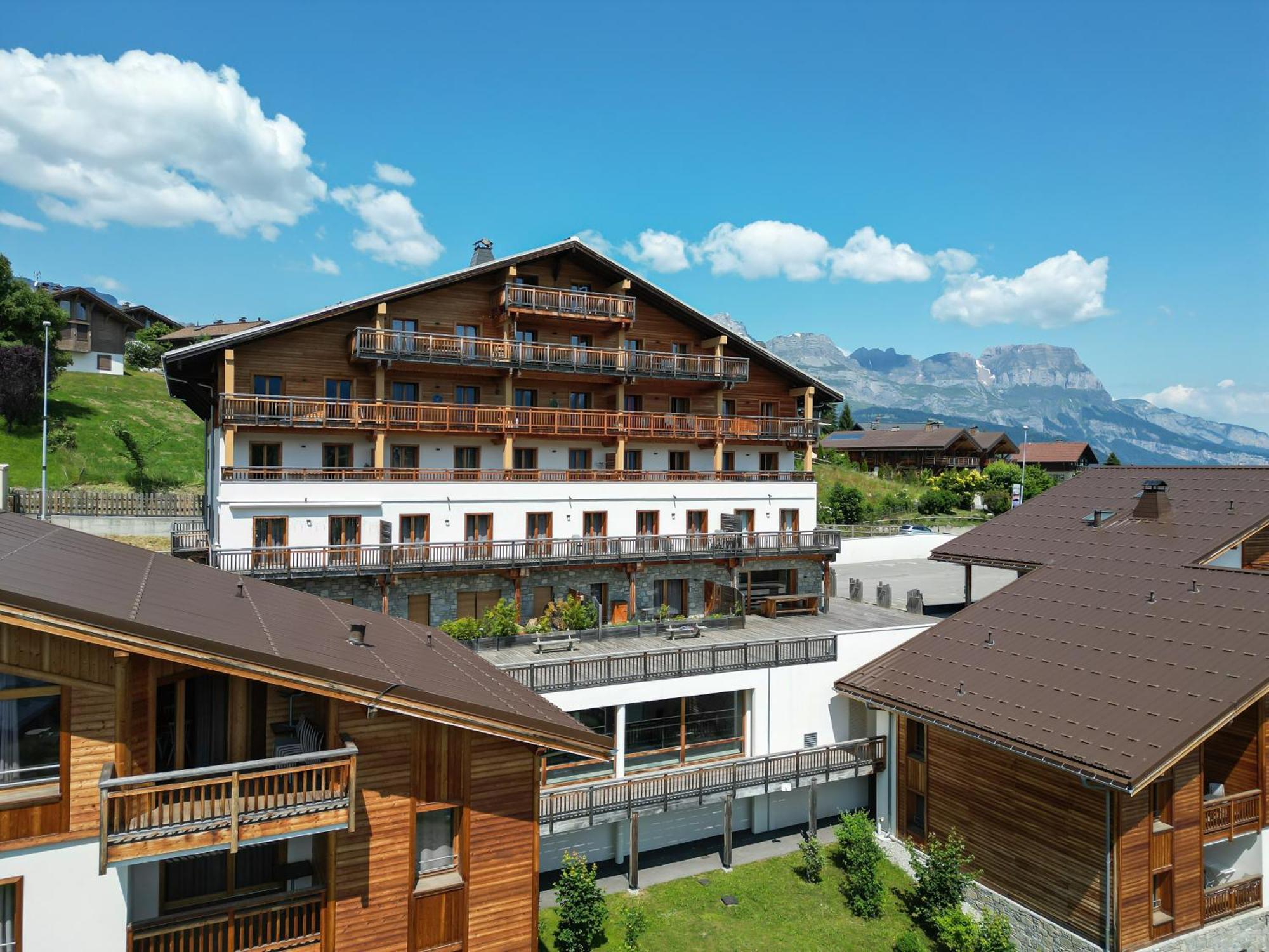 Terresens - Les Fermes Du Mont-Blanc Aparthotel Combloux Exterior photo